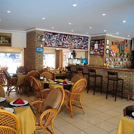 Deluxe Otel 4*