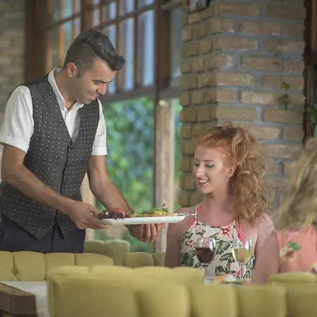 Deluxe 4* Ölüdeniz