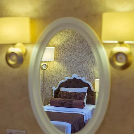 Hotel Deluxe 4*