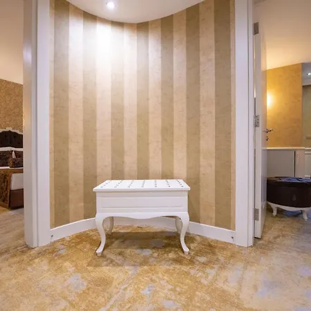 Szálloda Deluxe 4*